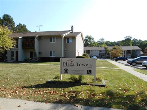 Auction: Plaza Towers Apartments, Almont, MI - Apartments in Almont, MI ...