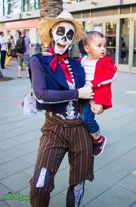 Hector - Coco, photo by Chris Ly | Diy halloween costumes easy, Family ...