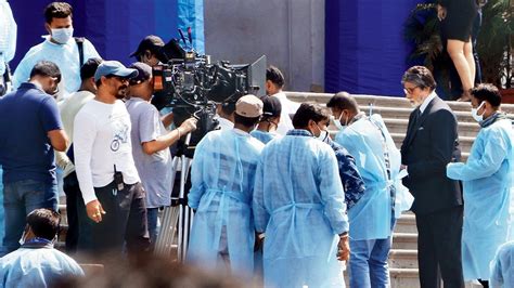 Amitabh Bachchan shoots for Ajay Devgn’s Mayday with necessary safety procedures