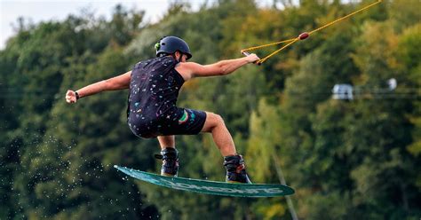 Wakeboard Bindings Guide + Top Picks for Men, Women & Kids