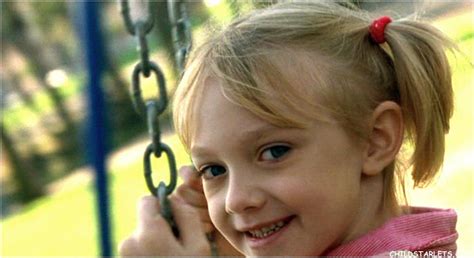 DAKOTA FANNINGI AM SAM PHOTOS | Dakota Fanning/"I Am Sam" - Child Actresses/Young Actresses ...