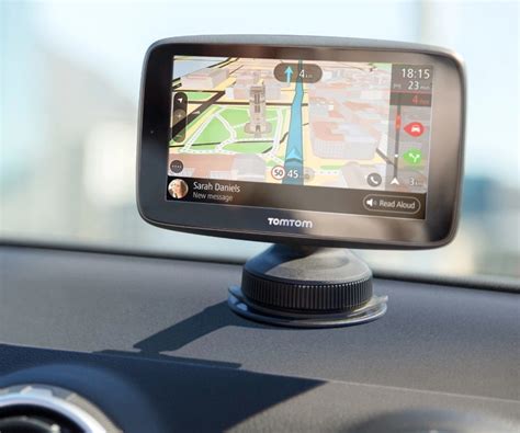 Top Features To Consider When Buying A Portable GPS Navigation System ...