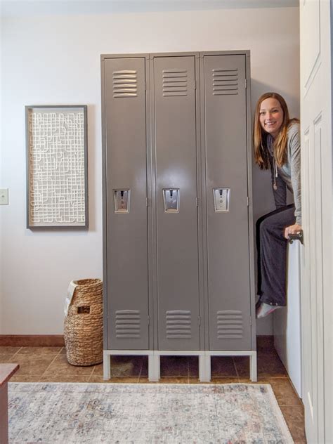 How to Refinish Metal Lockers - The Handcrafted Haven