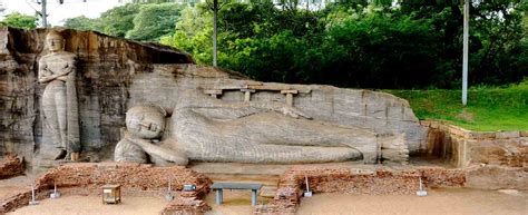 Gal Viharaya | Gal Viharaya Polonnaruwa | Visiting places in Polonnaruwa