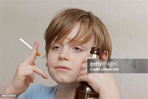 Boys Drinking Beer Photos and Premium High Res Pictures - Getty Images