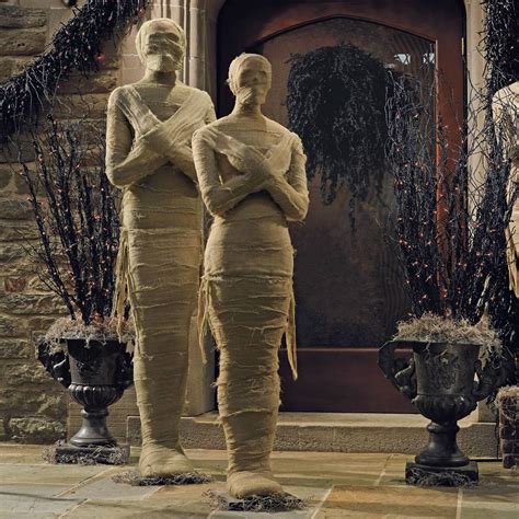 Life-Size Wrapped Mummy Statues | The Green Head