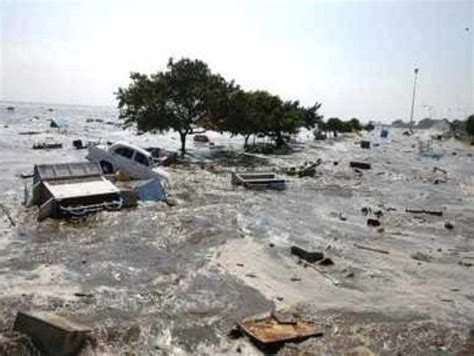 14 years ago, Dec 26, 2004: Tsunami in Indian Ocean killed thousands in ...