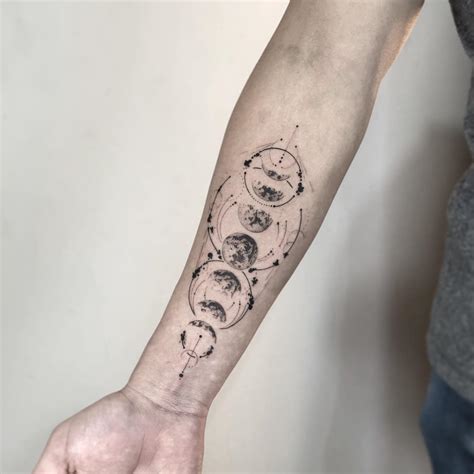 30 Awesome Moon Phases Tattoo Ideas for Men & Women in 2023