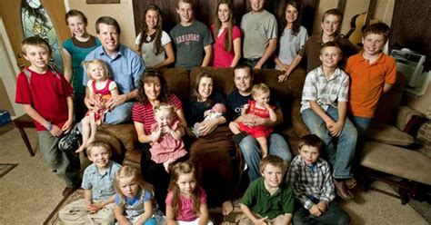 Duggars expand family, gain custody of great nephew - CBS News