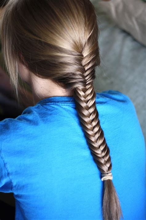 20 Beautiful Fishtail Braided Hairstyles - Styles Weekly