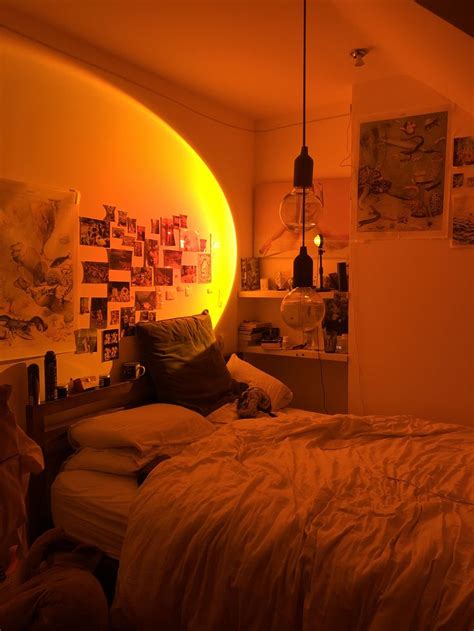 sunset lamp👩‍ ️‍💋‍👩 | Dreamy room, Dream room inspiration, Aesthetic ...