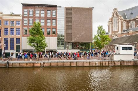 Anne Frank house museum – Stock Editorial Photo © Roman_Yanushevsky ...