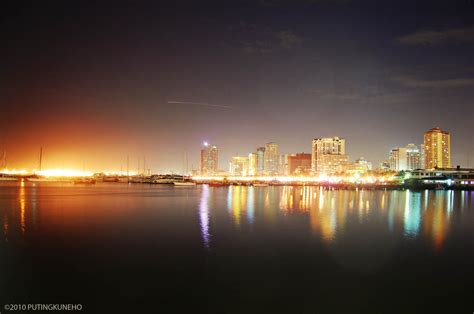 Baywalk Manila by akosiputingkuneho on DeviantArt