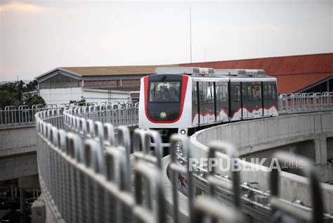 Kapasitas Skytrain Bandara Soekarno-Hatta Ditambah | Republika Online