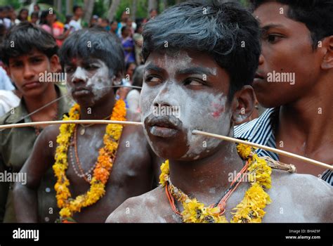 Kavadi festival hi-res stock photography and images - Alamy