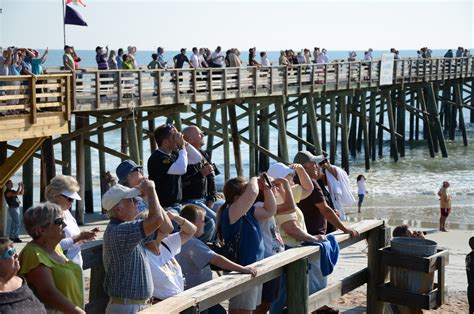 Endeavour Arcs Beyond Flagler Beach and Into History As Throngs Squint ...