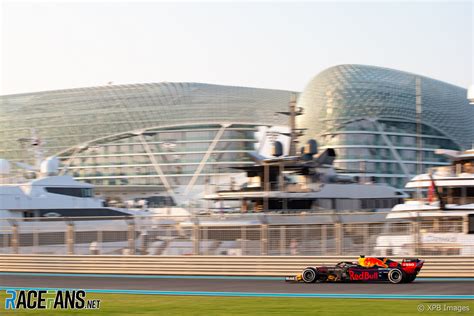 Motor Racing - Formula One Testing - Abu Dhabi, UAE · RaceFans