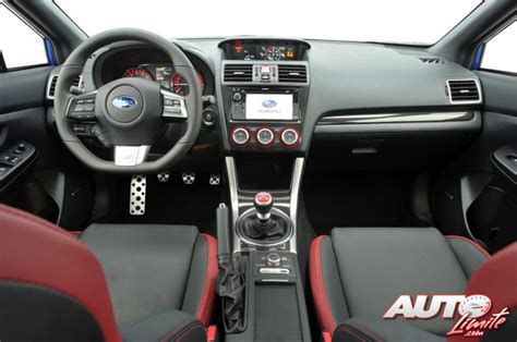 Subaru-WRX-STI-Sedan-Rally-Edition_interior_01