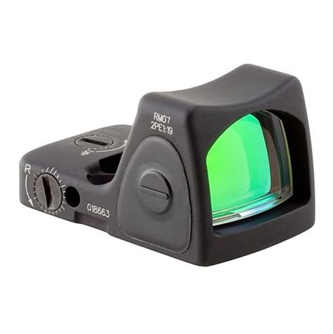 7 Best Holographic Sights For Rifle - Reviews 2020