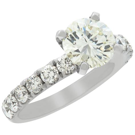 GIA certified diamond ring 1.61cts (J color, VS1 clarity)