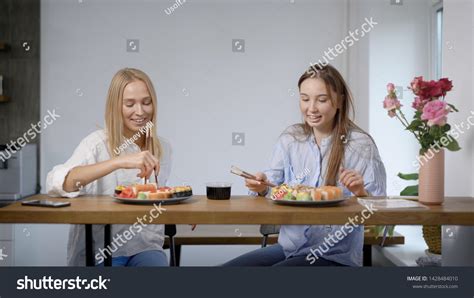 Friends Eating Sushi: Over 2,472 Royalty-Free Licensable Stock Photos ...