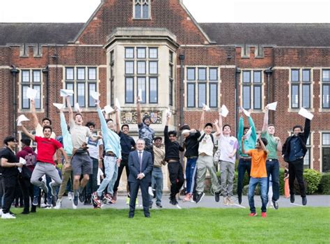 Making history: A-level winners excel in Queen Elizabeth School’s 450th anniversary year - Queen ...