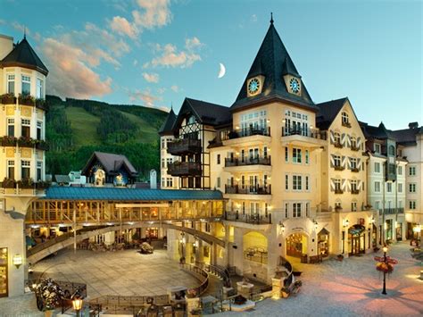 Luxury Hotels: The Arrabelle Vail Square