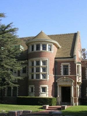 The "Murder House" from American Horror Story is for Sale. You Couldn't Make Us Move in There ...