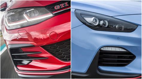 Hyundai i30 N vs. VW Golf GTI Facelift: Hot Hatch Photo Comparison ...