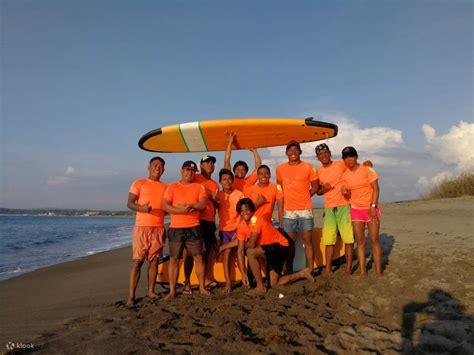 Surfing Lesson in La Union - Klook Philippines