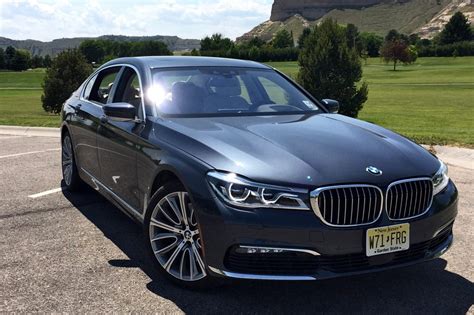 2016 BMW 750i - Road Test Review - By Tim Esterdahl » CAR SHOPPING » Car-Revs-Daily.com