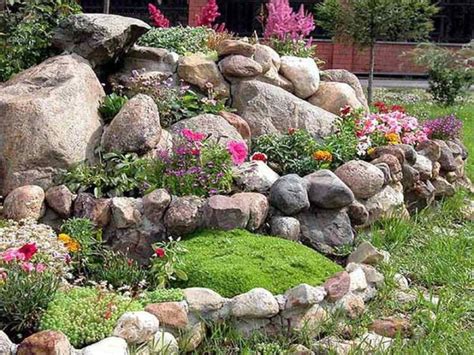 18 Simple Small Rock Garden Designs