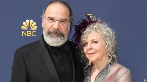 Exclusive: Mandy Patinkin and Kathryn Grody to host 2023 Drama Desk Awards