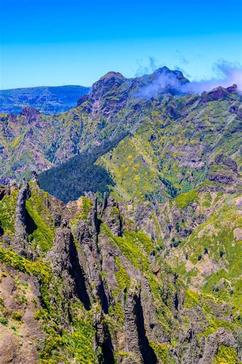 Beautiful Hiking Trail from Pico Do Arieiro To Pico Ruivo, Madeira Island. Footpath PR1 - Vereda ...