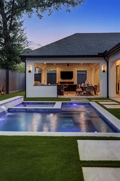 Contemporary Outdoor Living in Spring Valley - TCP Custom Outdoor Living