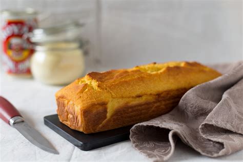 Cornmeal cornbread, a loaf that tastes like polenta - Electric Blue Food