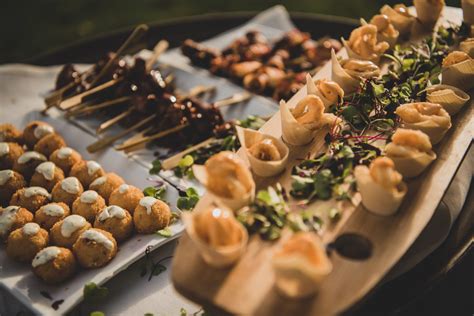 Wedding Venue Food Tastings: Why You Should Attend | Saphire Event Group