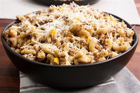 Easy Creamy Beef & Macaroni Casserole | Recipe | Instant pot recipes, Easy macaroni, Beef macaroni