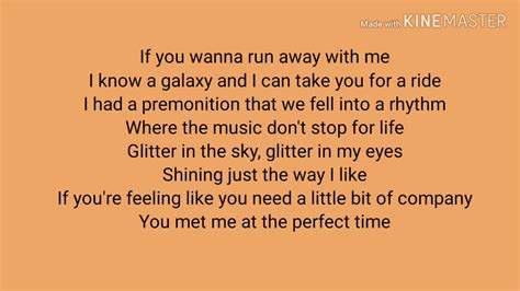 DUA LIPA_LEVitating (lyrics) - YouTube