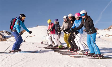 5 reasons to book your ski lessons in October