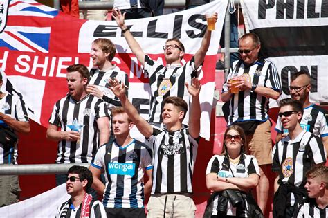 Newcastle United fans on tour - superb support for Magpies in Germany ...