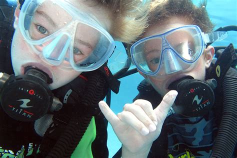 KID'S SCUBA LESSONS - Blaze Anderson