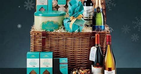 Aldi to release luxury Christmas hampers - and you can order yours now ...