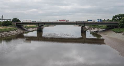 A494 River Dee bridge | GOV.WALES