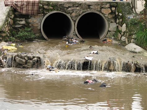 The sewage drain pipes that pour directly into the river | Flickr