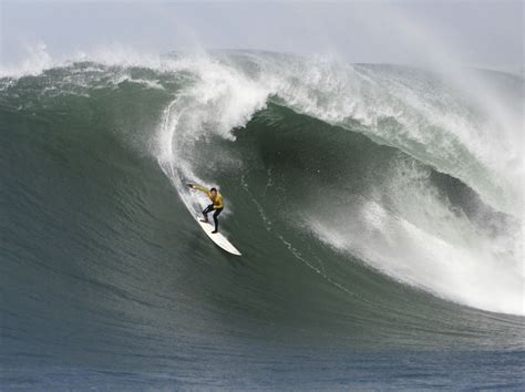 The Mavericks Surf Contest