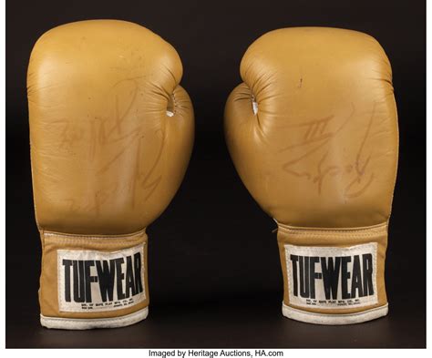 Sylvester Stallone "Rocky Balboa" screen-used boxing gloves from | Lot ...