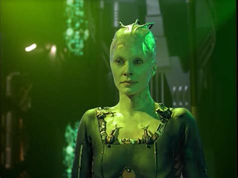 Star Trek : Voyager 6 X 26 "Unimatrix" Susanna Thompson as Borg Queen | Fernsehserie, Raumschiff ...