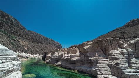 Socotra Island In Yemen Is A Hidden Gem With Alien-Like Landscapes - TheNewsDunia