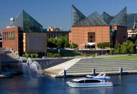 Tennessee Aquarium, Chattanooga | Ticket Price | Timings | Address ...